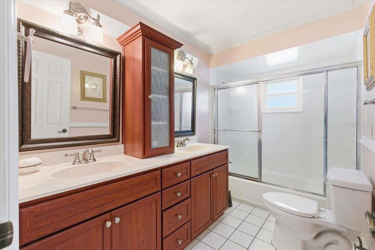 Image 36 of 60 For 1 Coral Reef Court N