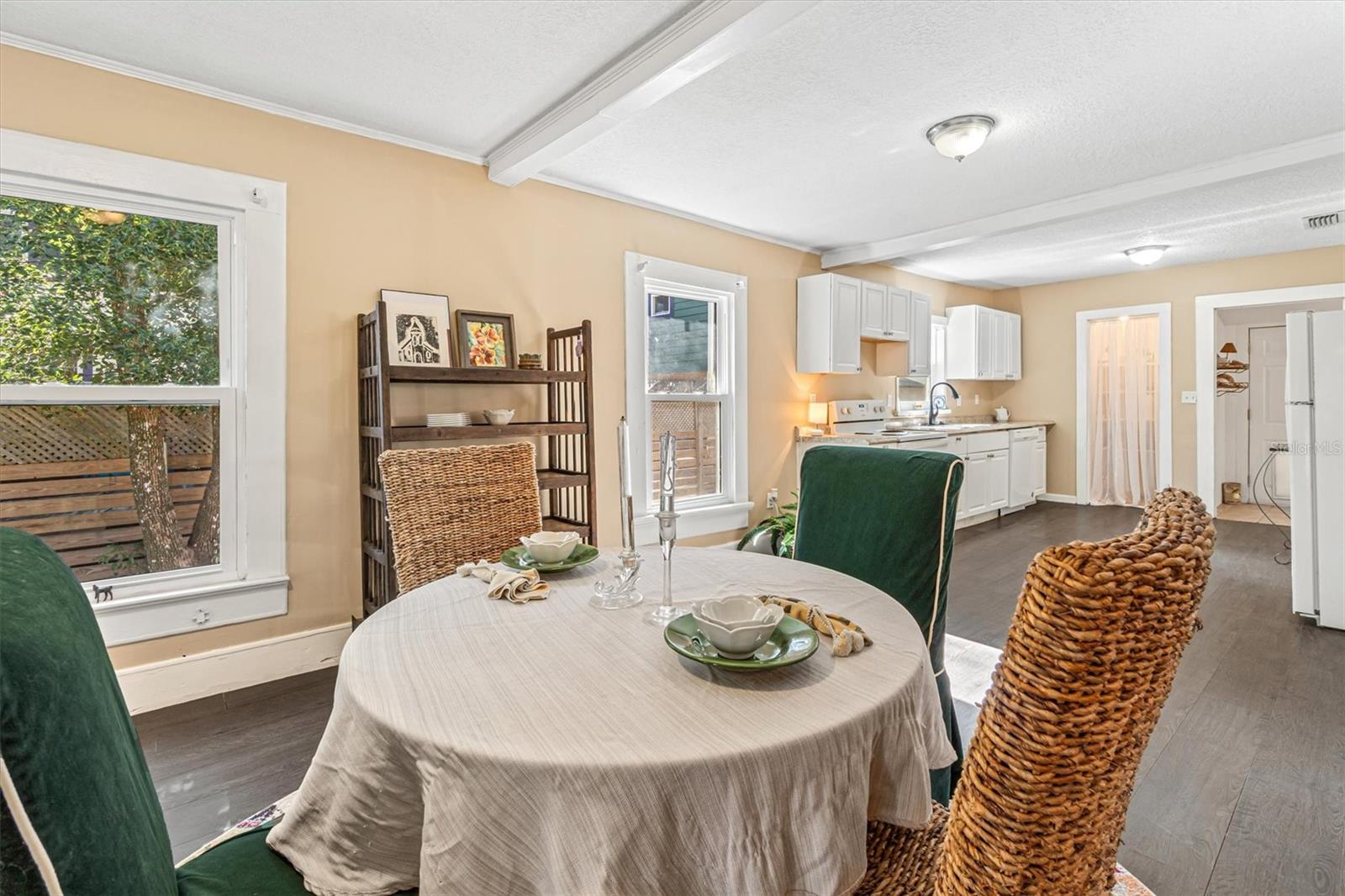 Image 14 of 60 For 166 Martin Luther King Avenue