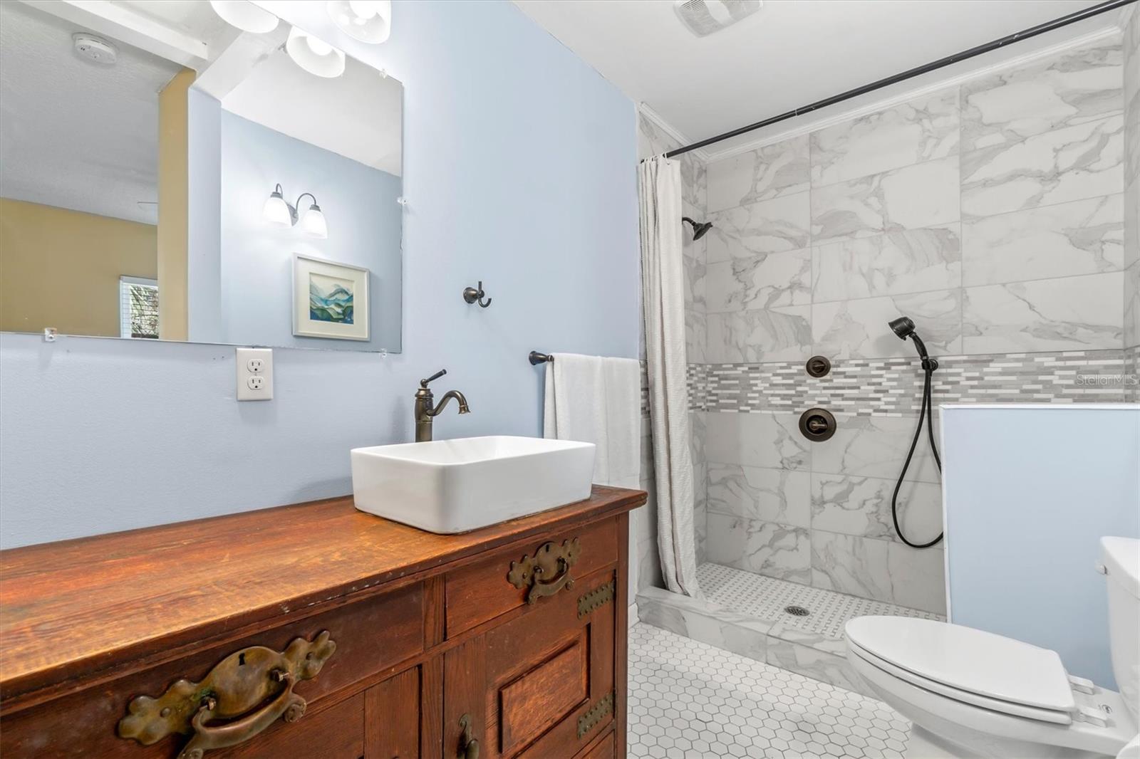 Image 28 of 60 For 166 Martin Luther King Avenue