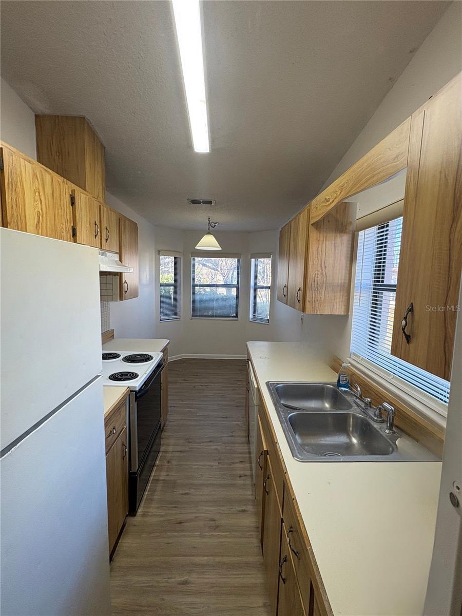 Image 2 of 9 For 15 Prosperity Lane A