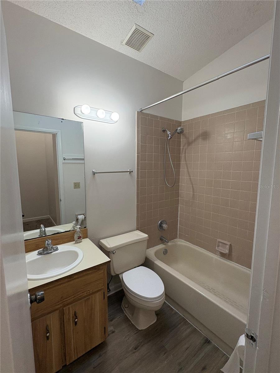 Image 9 of 9 For 15 Prosperity Lane A