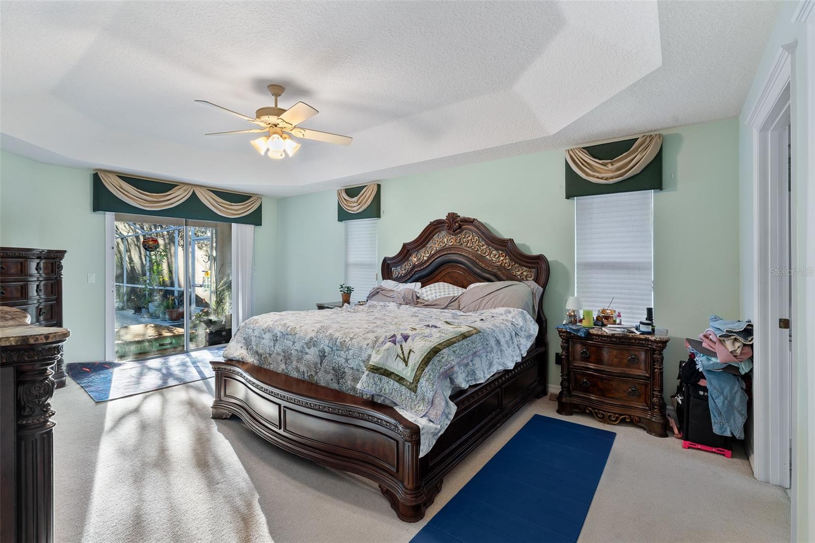 Listing photo id 17 for 6 Ibis Court N