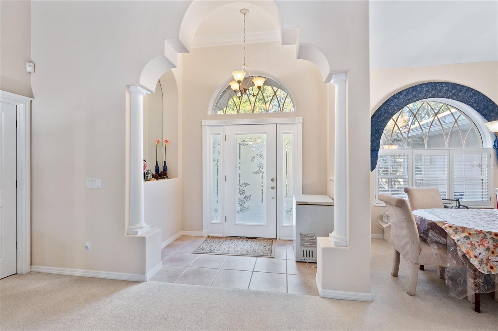 Listing photo id 2 for 6 Ibis Court N