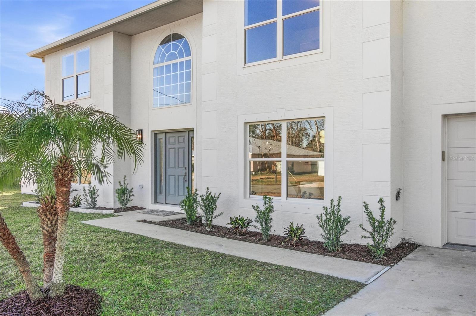 Image 2 of 54 For 2 Zinc Place