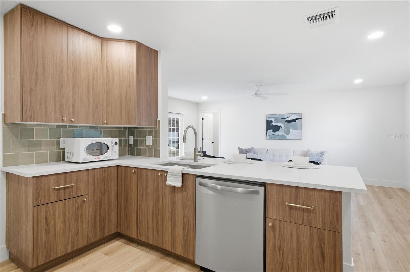 Image 21 of 54 For 2 Zinc Place