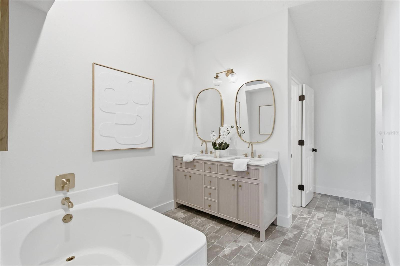 Image 32 of 54 For 2 Zinc Place