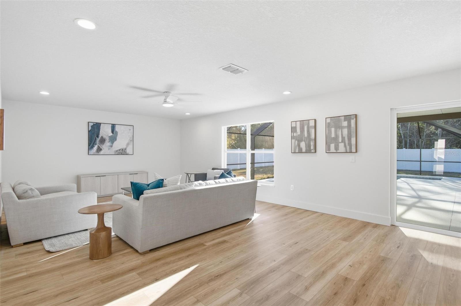 Image 9 of 54 For 2 Zinc Place