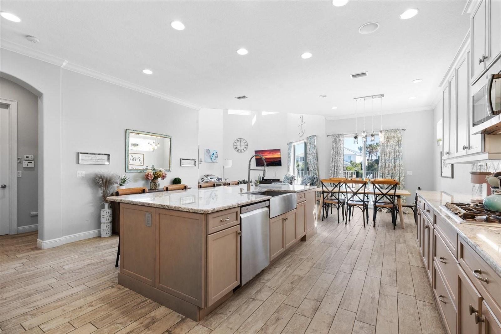 Image 8 of 64 For 20 Cinnamon Beach Way