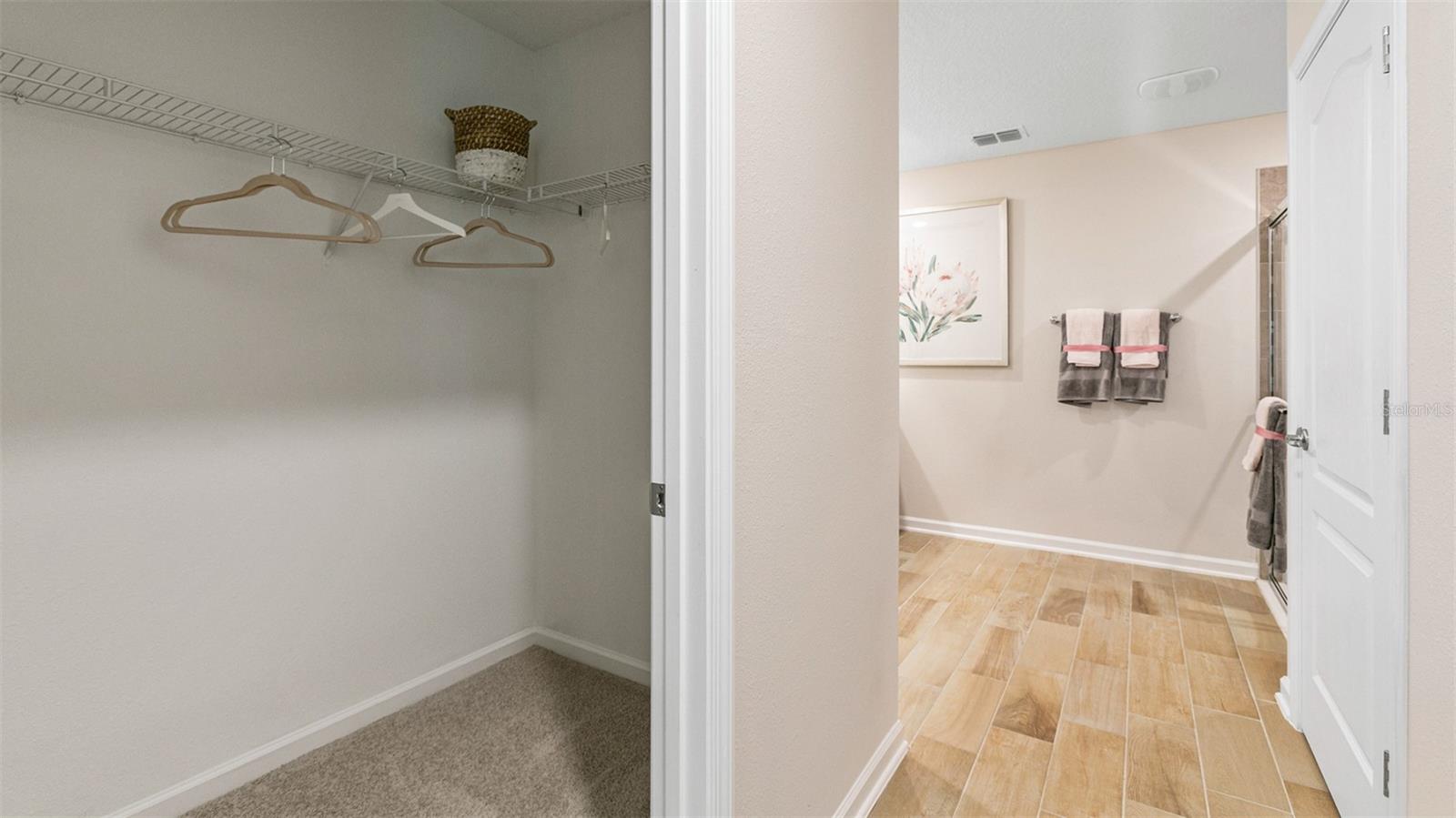 Image 22 of 62 For 27 White Pine Road