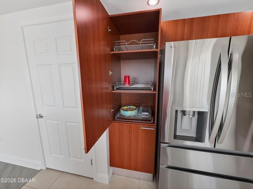 Image 11 of 79 For 241 Riverside Drive 510