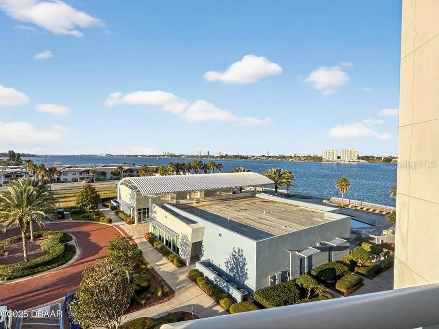 Image 15 of 79 For 241 Riverside Drive 510