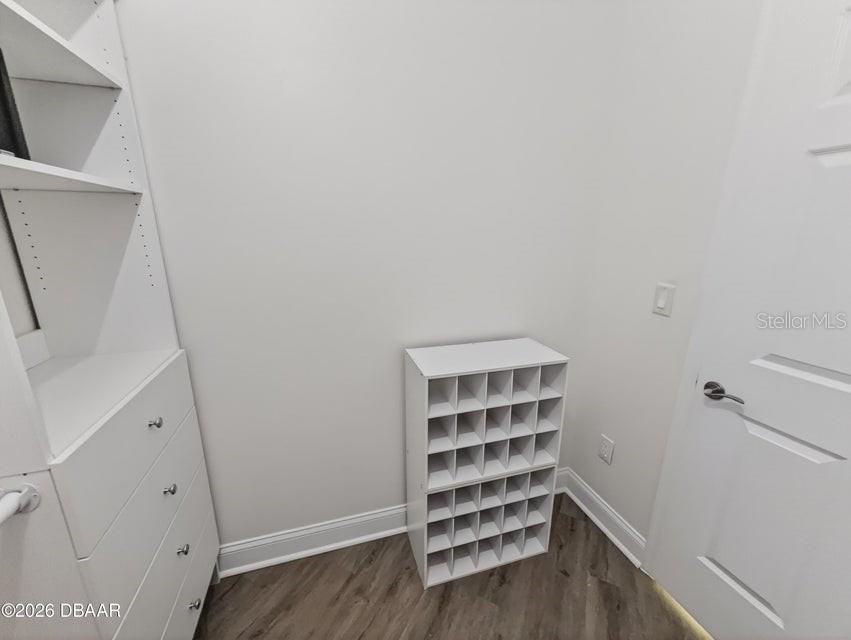 Image 19 of 79 For 241 Riverside Drive 510