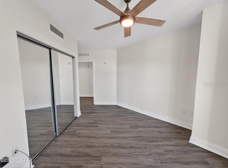 Image 28 of 79 For 241 Riverside Drive 510