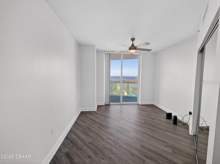 Image 33 of 79 For 241 Riverside Drive 510