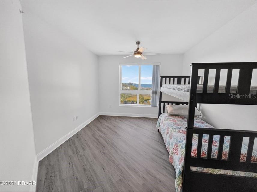 Image 36 of 79 For 241 Riverside Drive 510