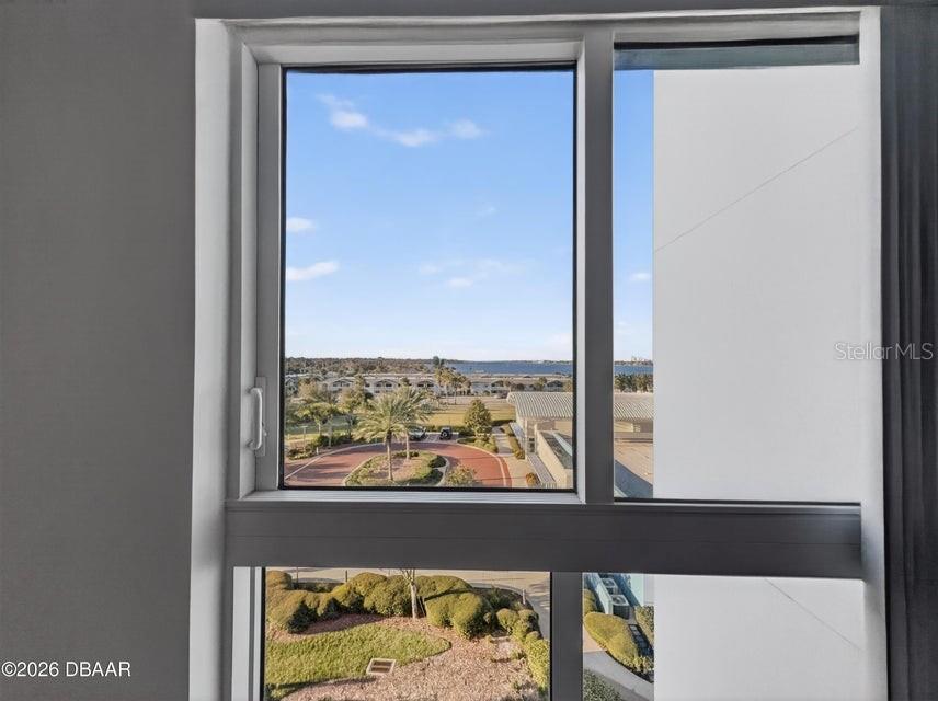 Image 40 of 79 For 241 Riverside Drive 510