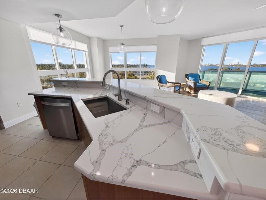 Image 49 of 79 For 241 Riverside Drive 510