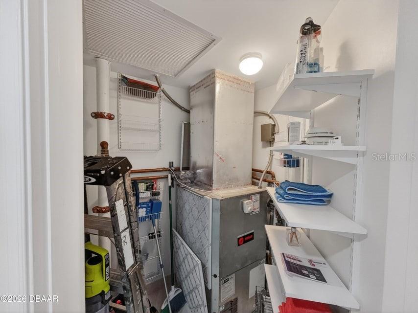 Image 55 of 79 For 241 Riverside Drive 510