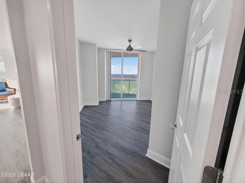 Image 6 of 79 For 241 Riverside Drive 510