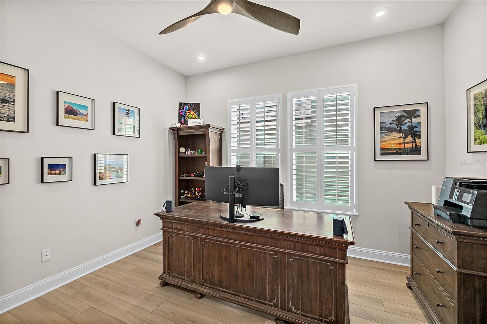 Image 23 of 40 For 254 Oak Shadow Place