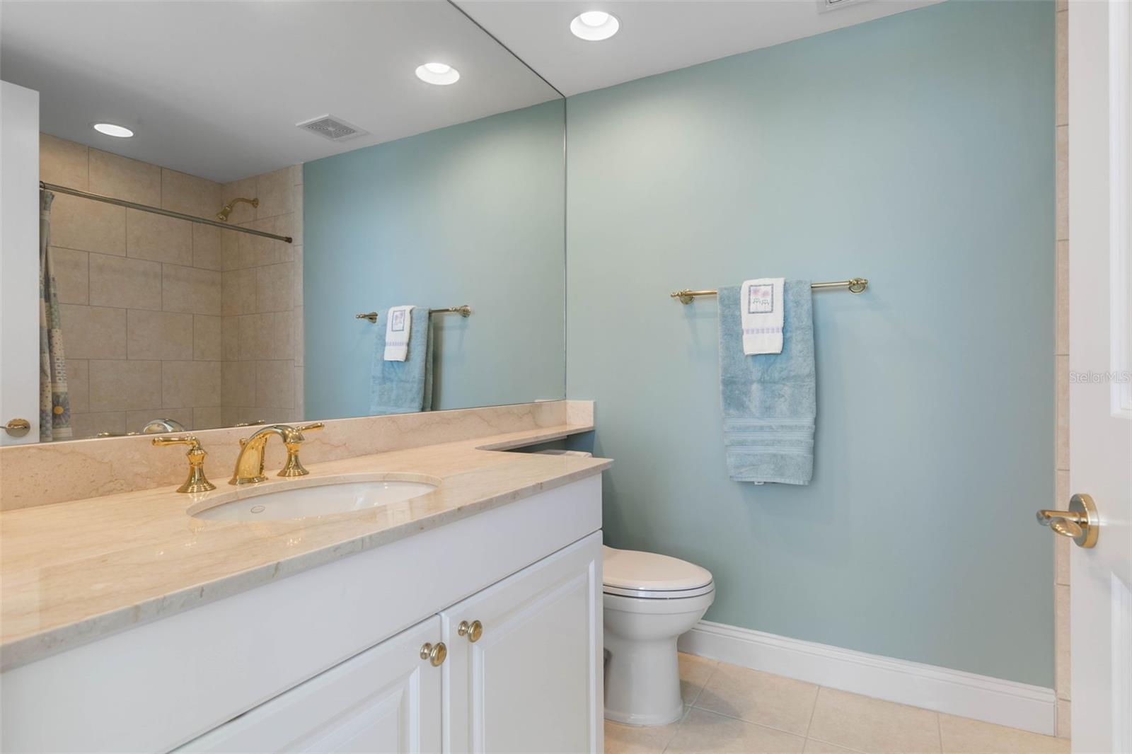 Image 38 of 94 For 7 Avenue De La Mer  503