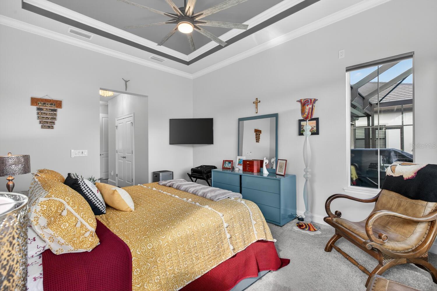 Image 43 of 99 For 401 Bourganville Drive