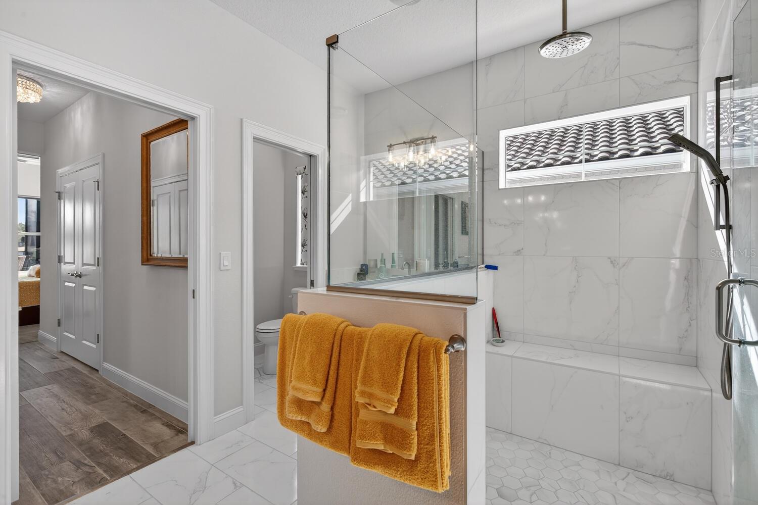 Image 46 of 99 For 401 Bourganville Drive