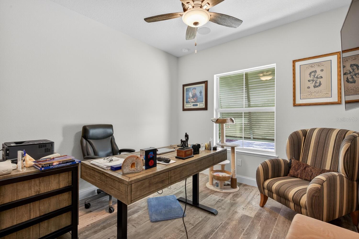 Image 54 of 99 For 401 Bourganville Drive