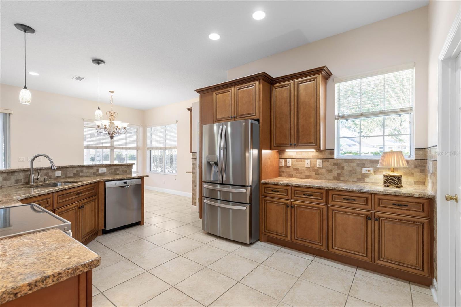 Image 18 of 98 For 35 Acclaim At Lionspaw