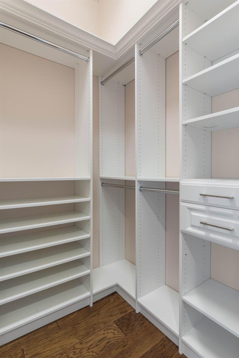 Image 37 of 98 For 35 Acclaim At Lionspaw