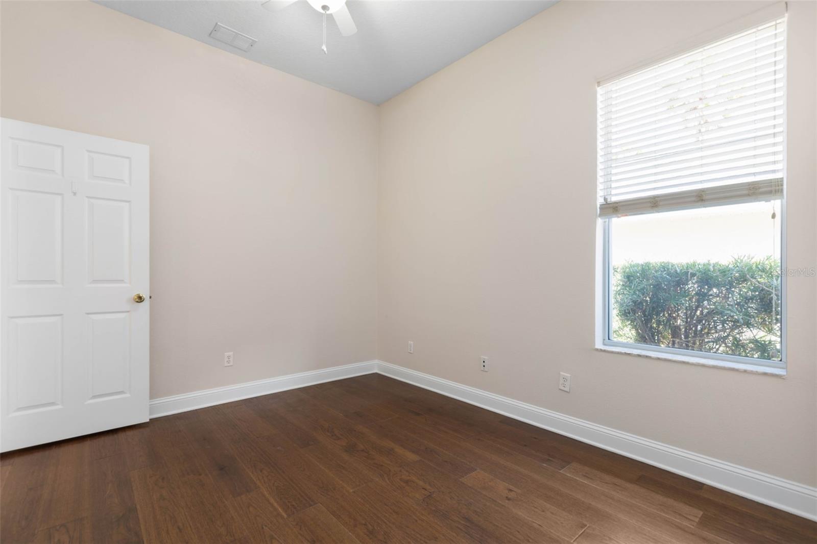 Image 41 of 98 For 35 Acclaim At Lionspaw