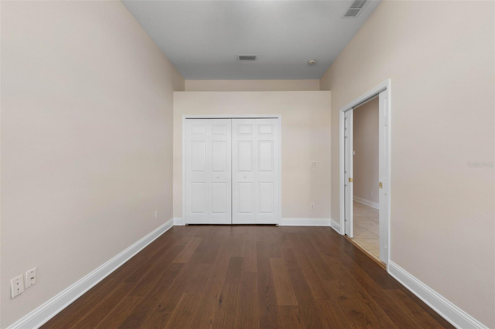 Image 46 of 98 For 35 Acclaim At Lionspaw