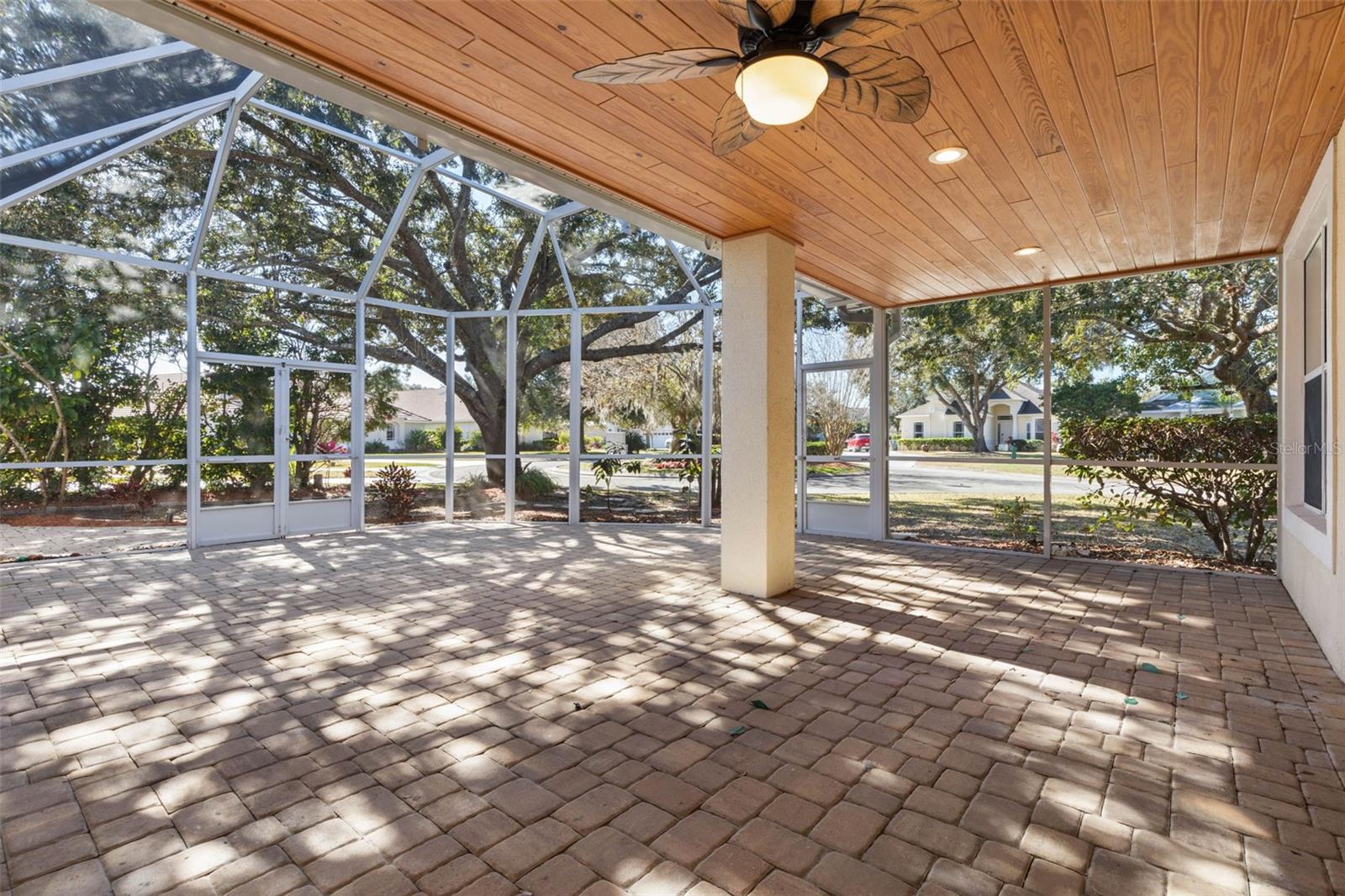 Image 51 of 98 For 35 Acclaim At Lionspaw