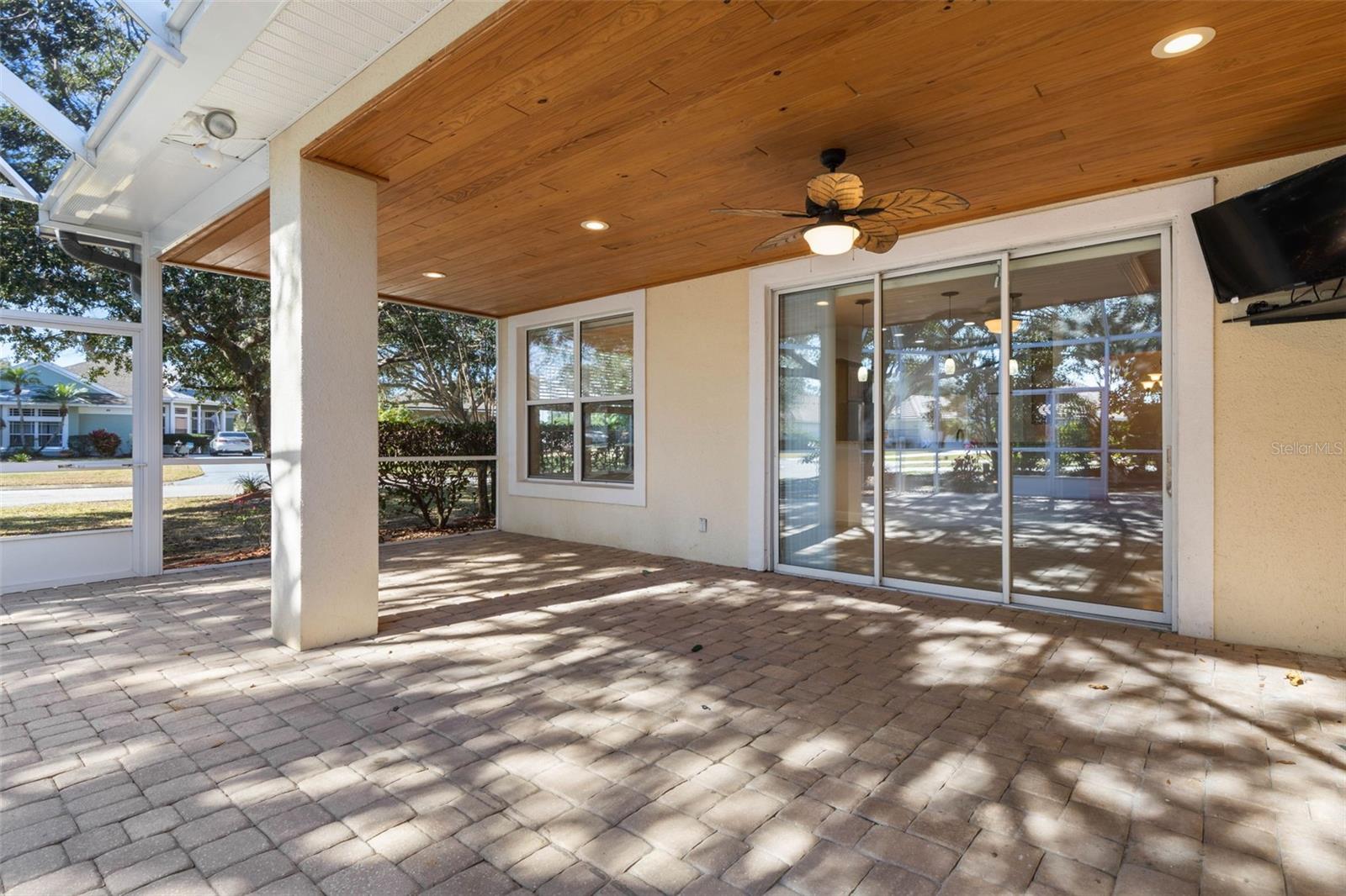 Image 54 of 98 For 35 Acclaim At Lionspaw