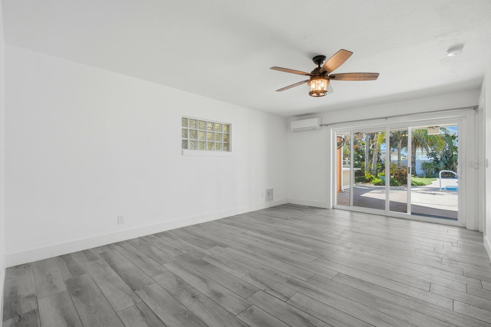 Image 12 of 80 For 2656 Ocean Shore Boulevard