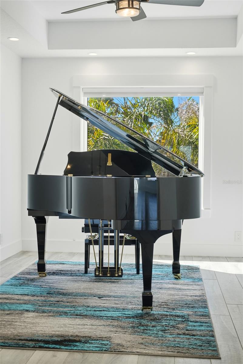 Image 37 of 80 For 2656 Ocean Shore Boulevard