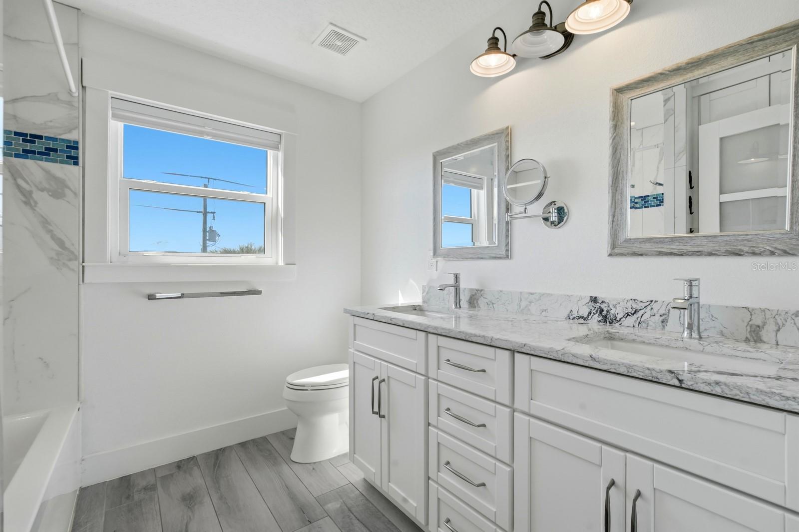 Image 47 of 80 For 2656 Ocean Shore Boulevard