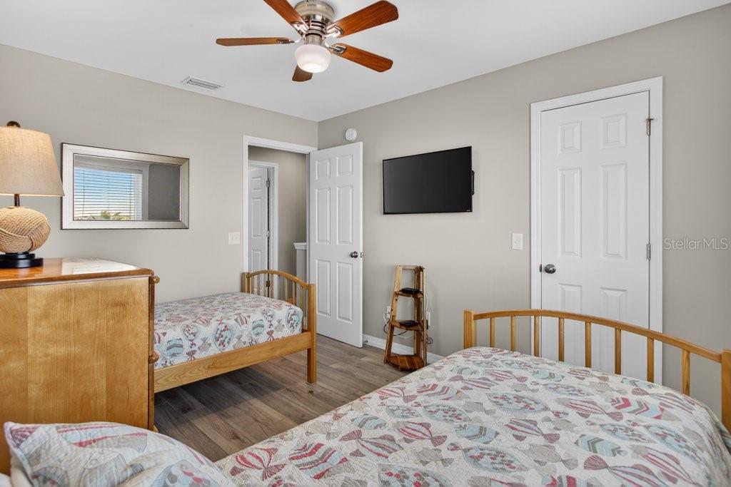 Image 36 of 53 For 8550 A1a S 12223