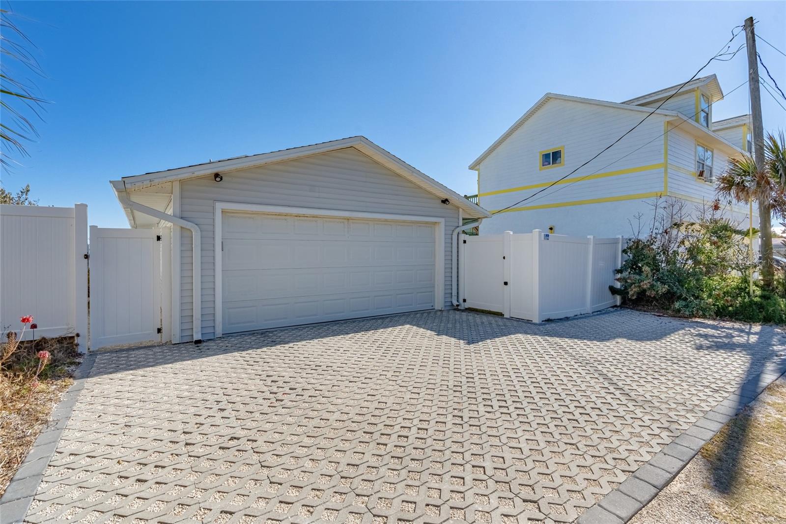 Image 44 of 46 For 1604 Ocean Shore Boulevard