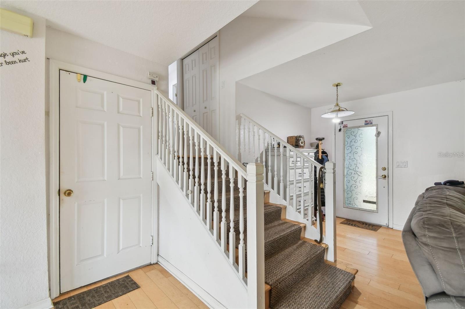 Image 19 of 42 For 317 Shore Drive E