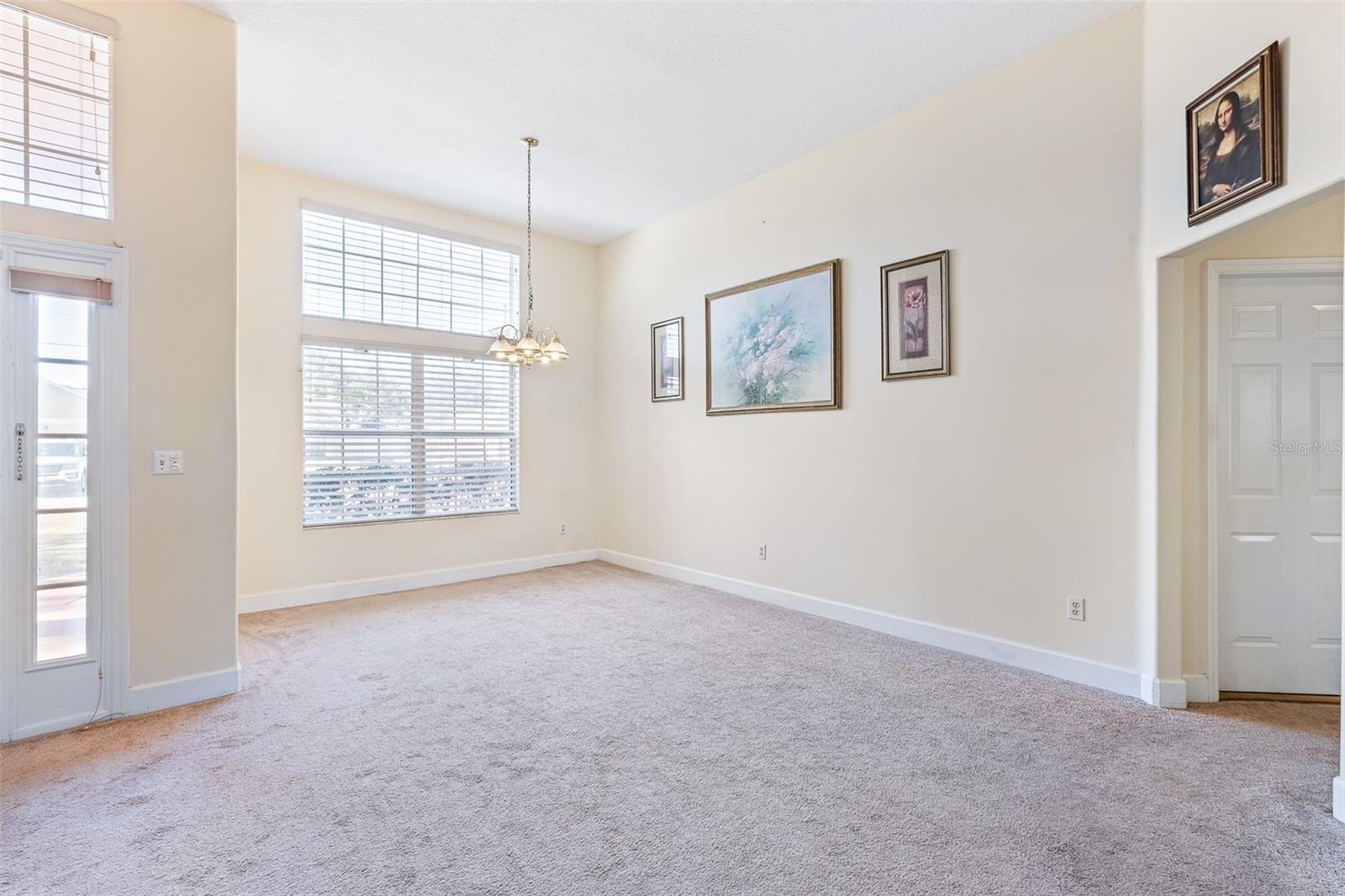 Image 12 of 71 For 19 Russkin Lane