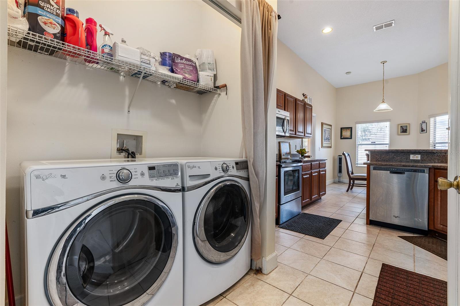 Image 21 of 71 For 19 Russkin Lane