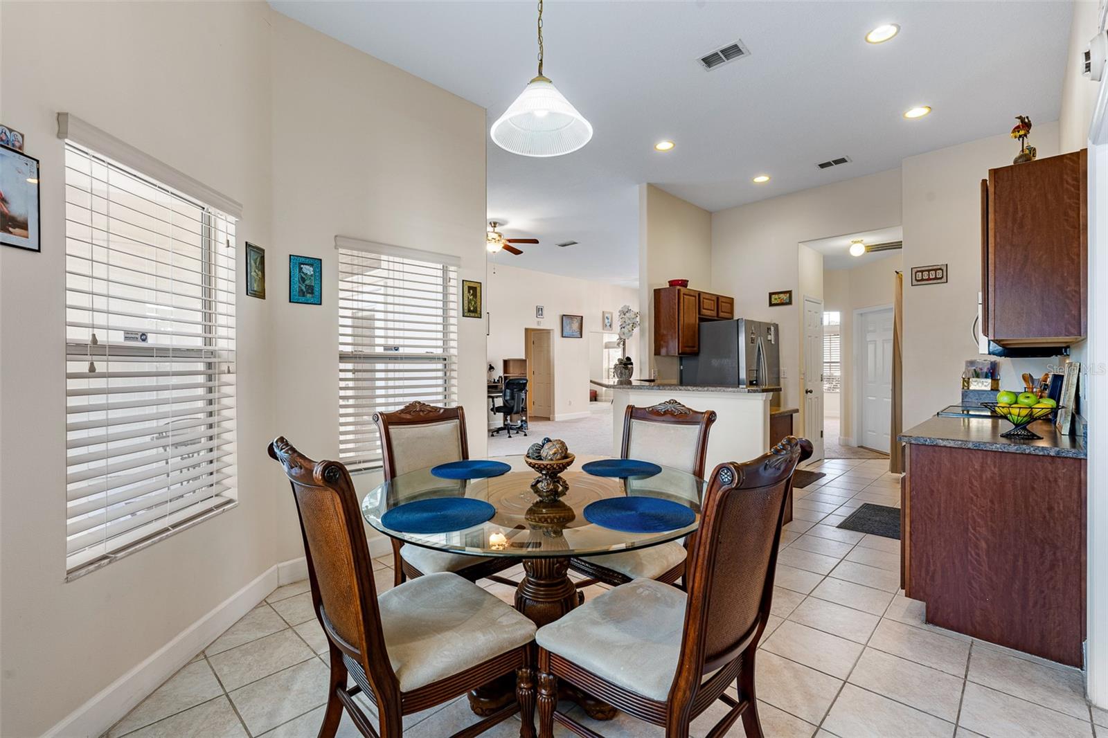 Image 27 of 71 For 19 Russkin Lane