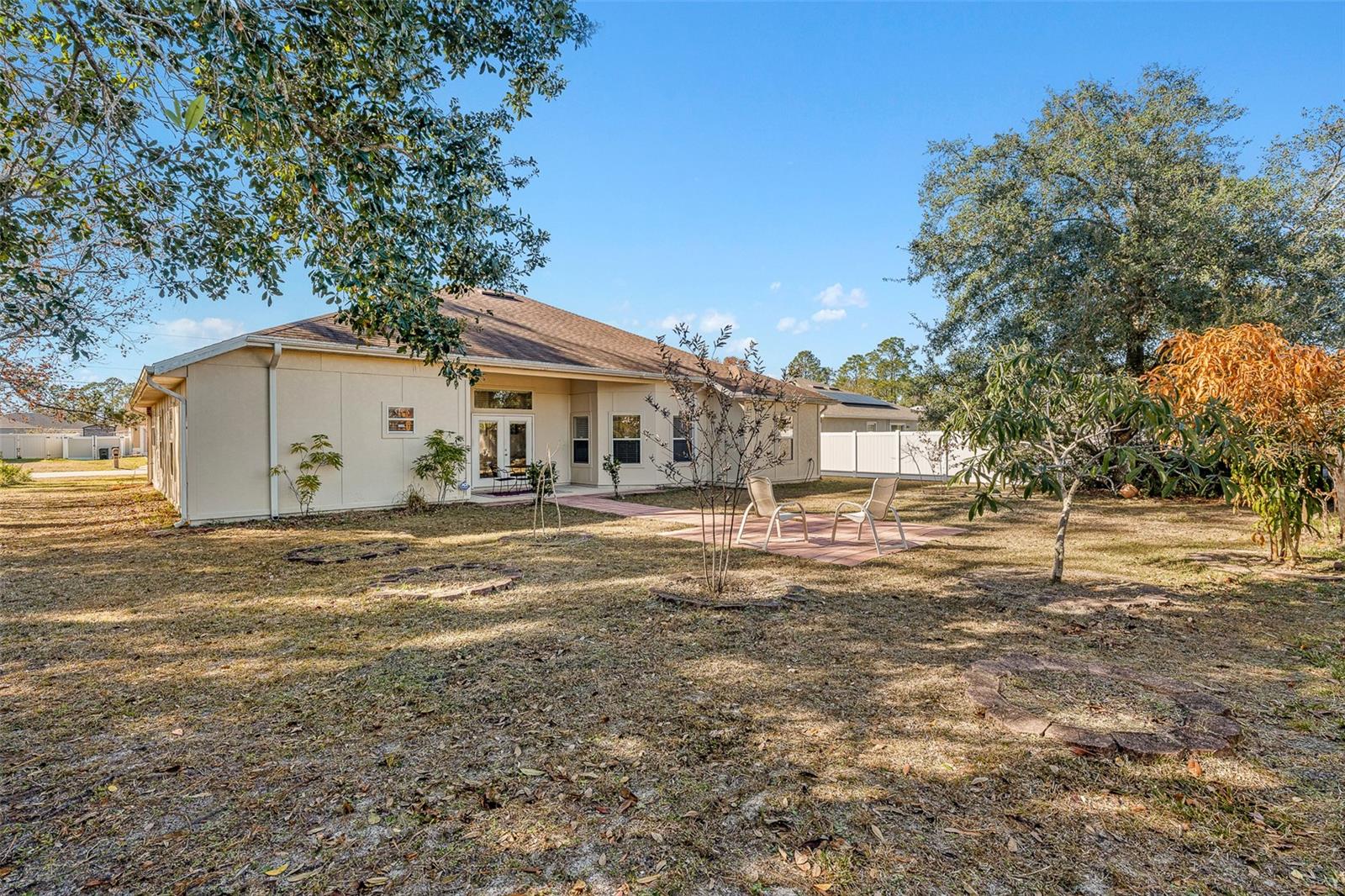 Image 46 of 71 For 19 Russkin Lane