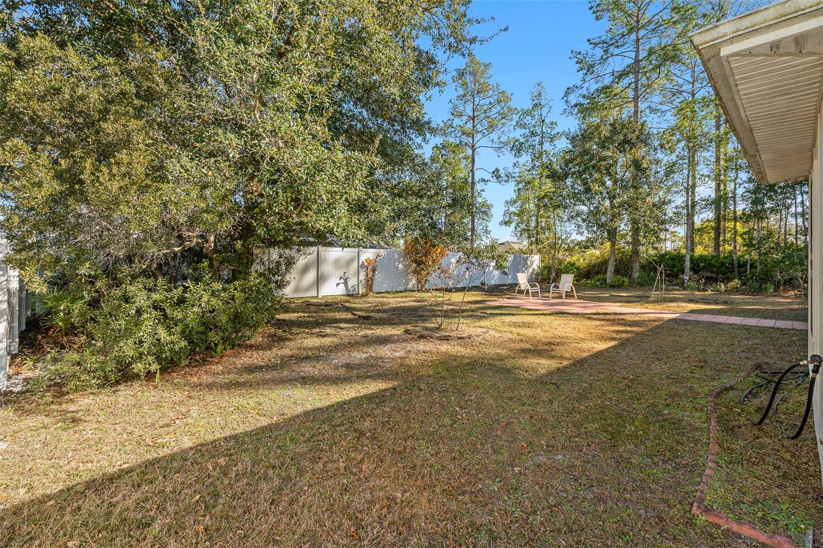 Image 48 of 71 For 19 Russkin Lane