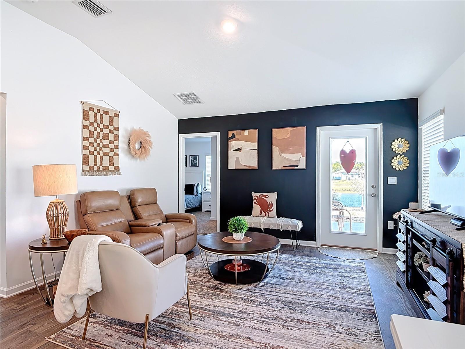 Image 16 of 55 For 64 Bogey Place