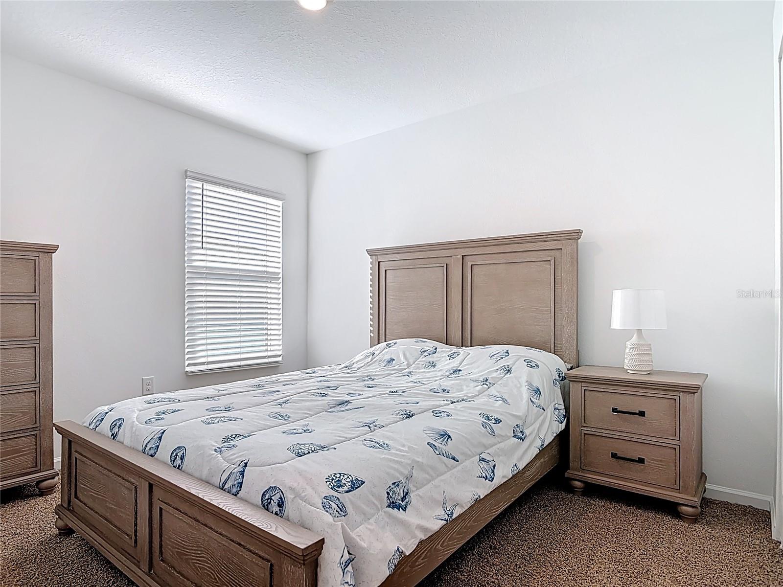 Image 32 of 55 For 64 Bogey Place