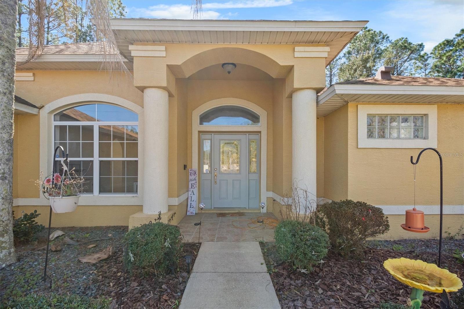 Image 2 of 27 For 33 Red Clover Lane