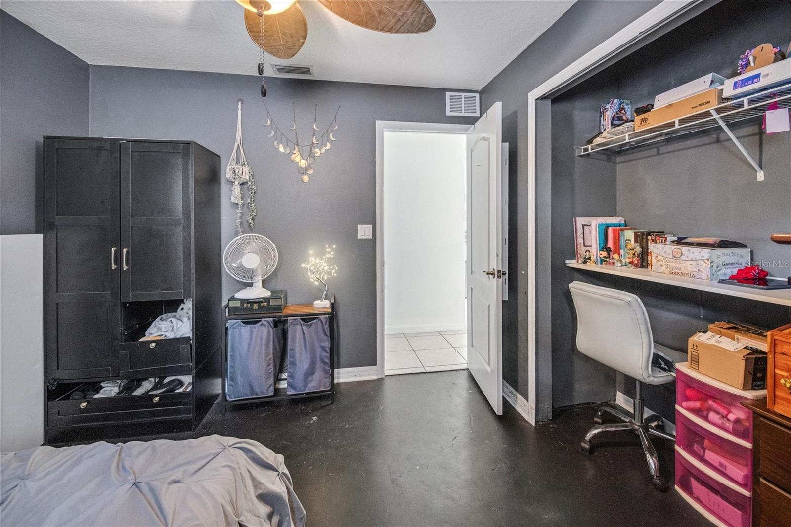 Image 25 of 27 For 33 Red Clover Lane