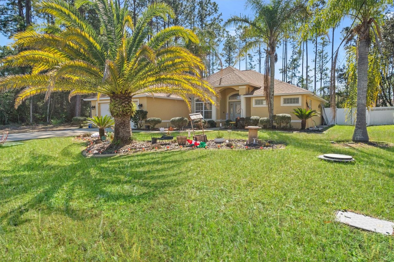 Image 3 of 27 For 33 Red Clover Lane